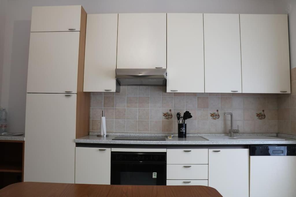 Officium Su Piazzetta Apartman Torino Kültér fotó